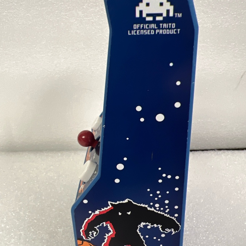 Space Invaders Handheld Console - Classic Blue - Picture 6 of 8